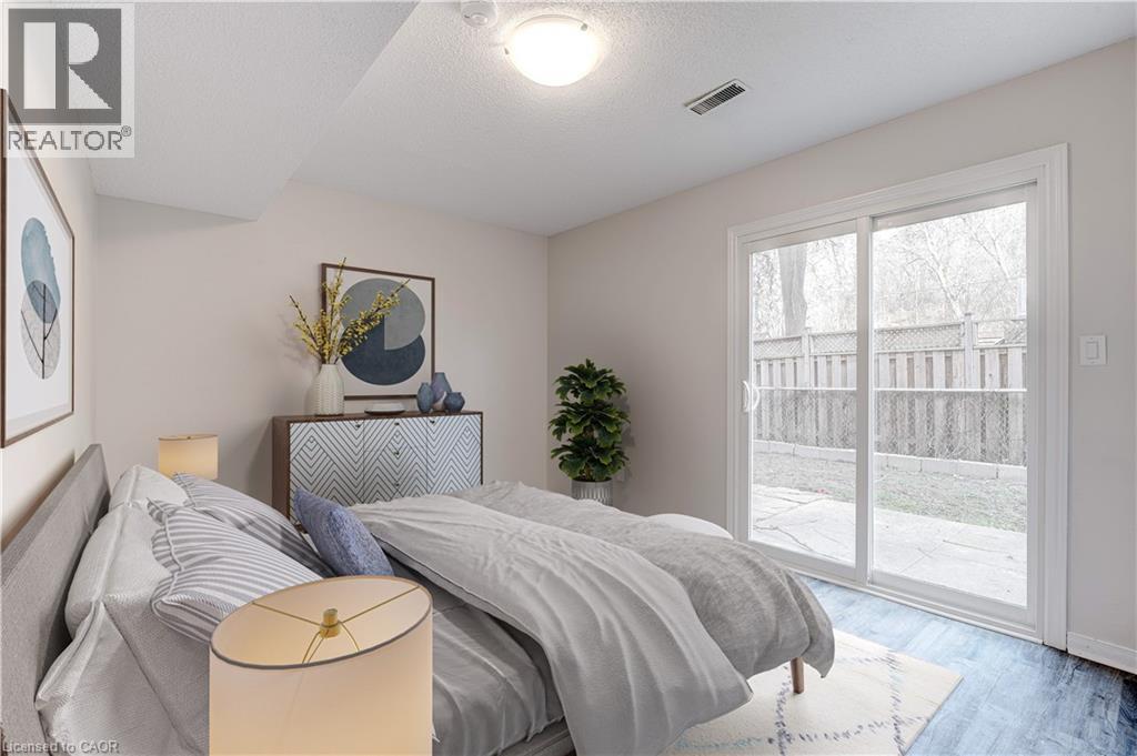 24 BOND Street Unit# D, Brantford, Ontario, N3R4G5 — Photo 5