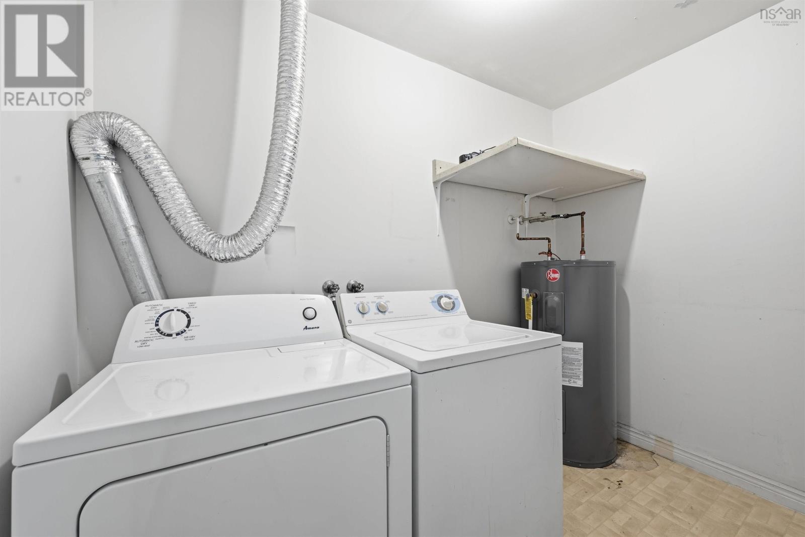 Property 27 of 29 of 314 15 Langbrea Drive