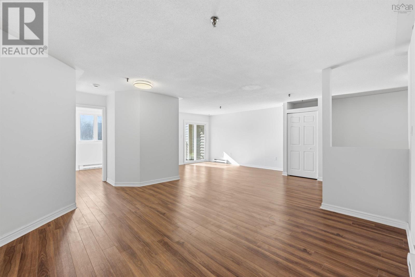 Property 7 of 29 of 314 15 Langbrea Drive