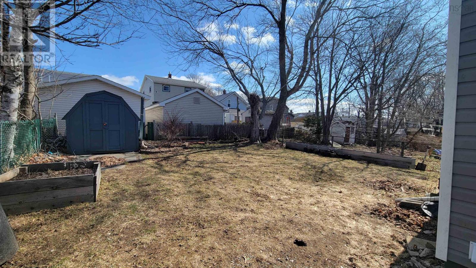 Property 34 of 45 of 3617 Robie Street