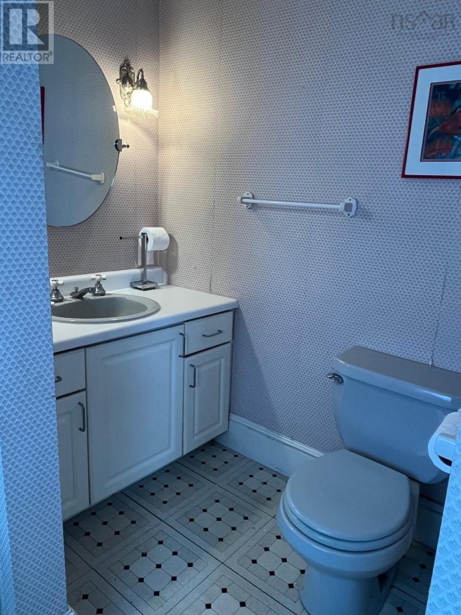 Property 18 of 40 of 1865 Station Road