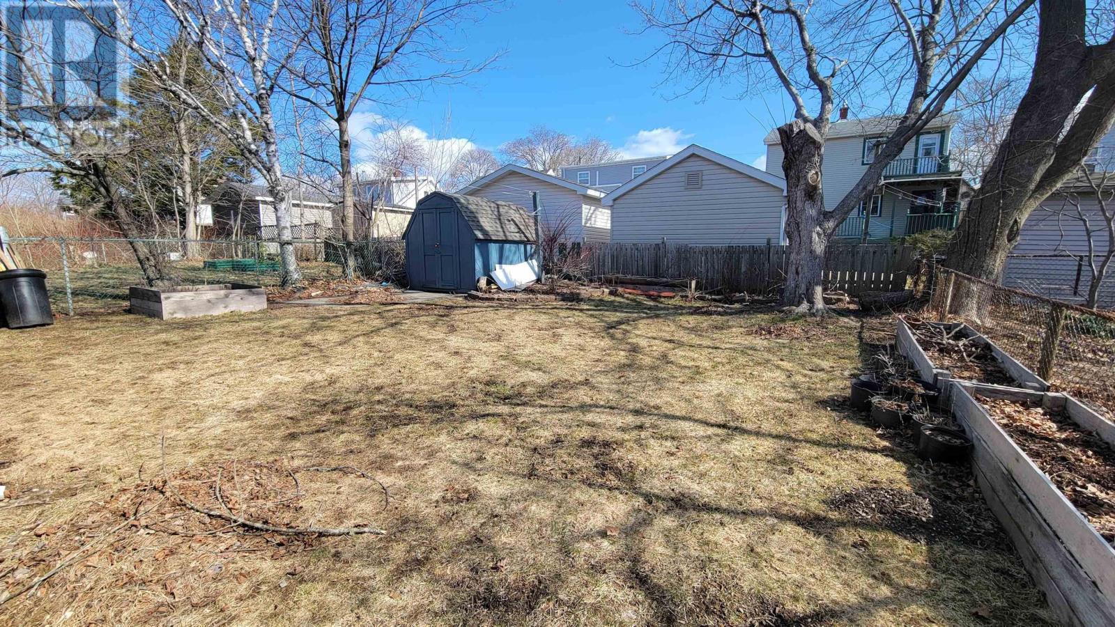 Property 35 of 45 of 3617 Robie Street