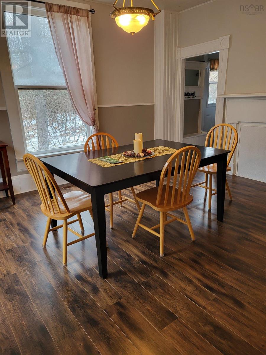 Property 11 of 20 of 1565 Highway 362