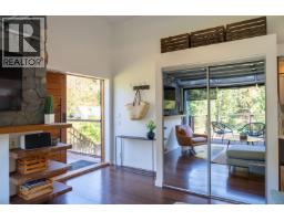 5582 Hooson Rd, Pender Island, BC V0N2M1 Photo 11