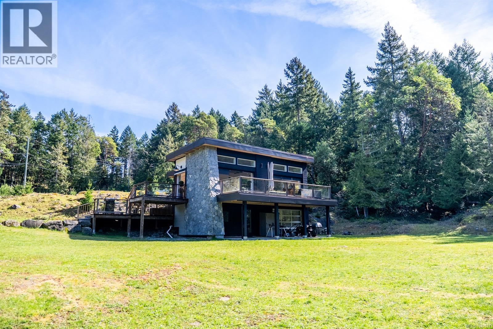 5582 Hooson Rd - 1