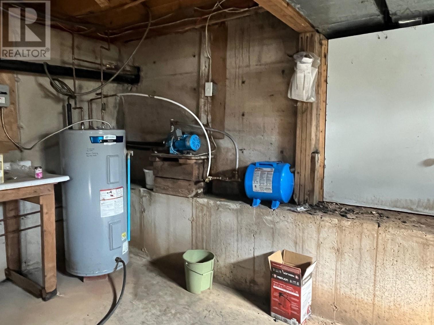 Property 34 of 40 of 1865 Station Road