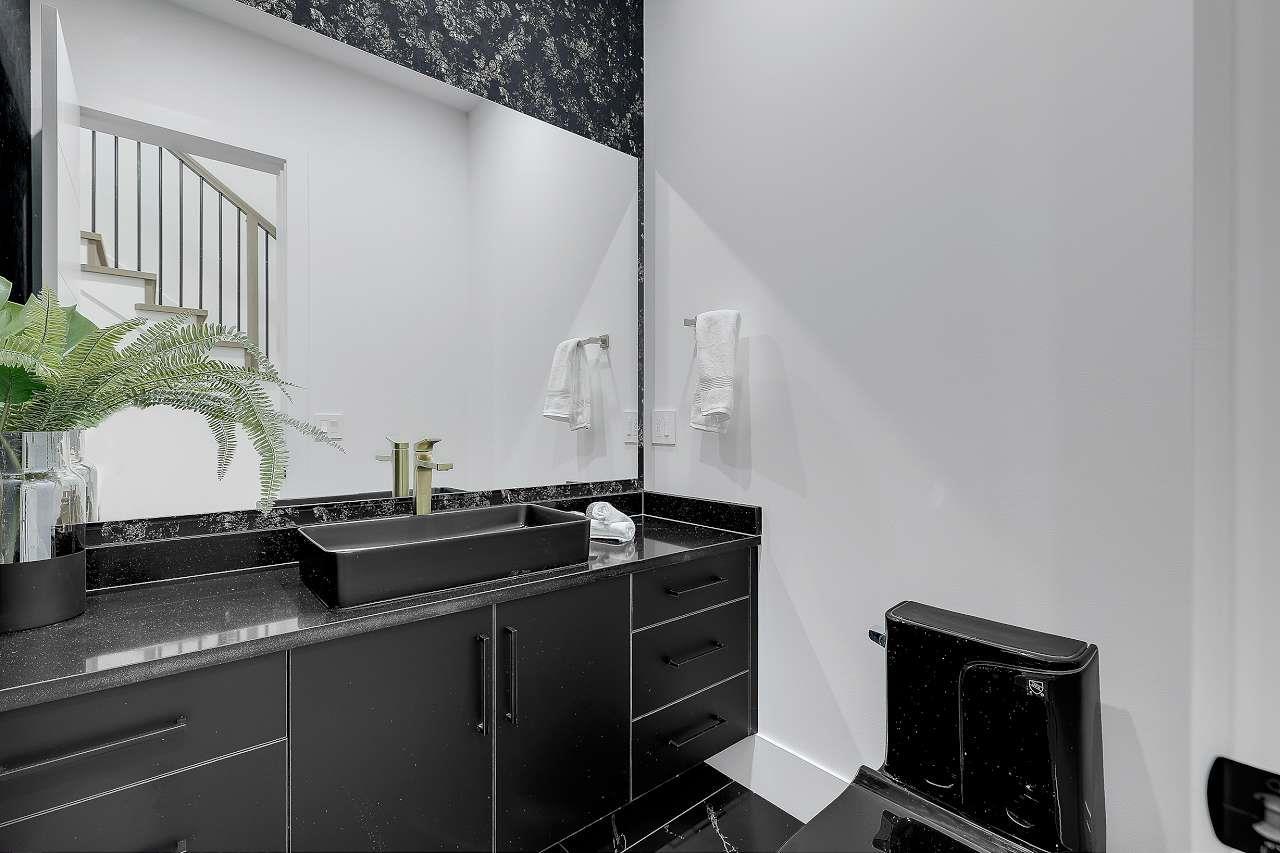 9452 118 Street, Delta