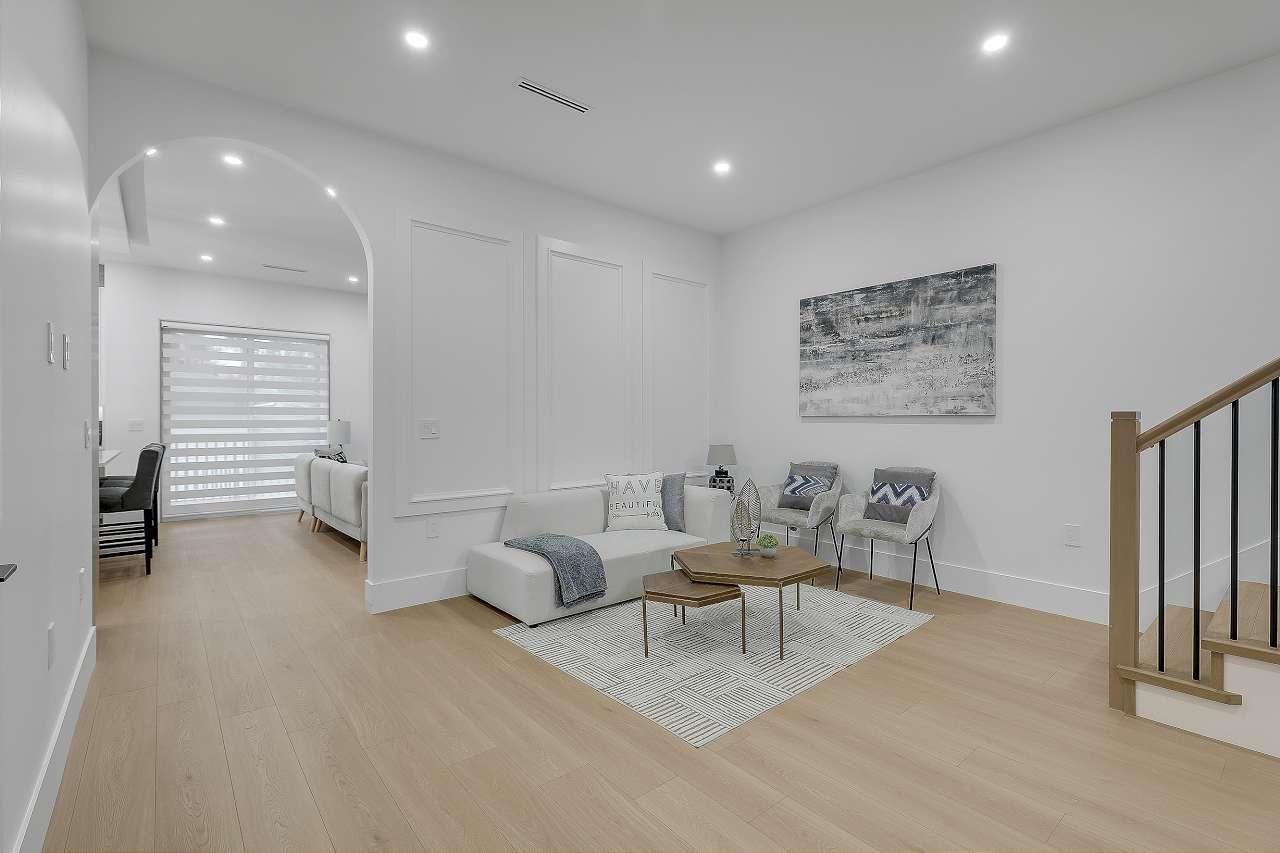 9452 118 Street, Delta