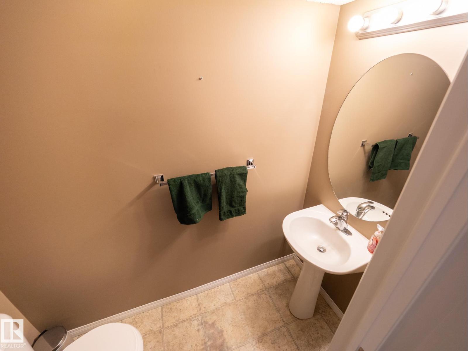 #53 133 EASTGATE WY, St. Albert