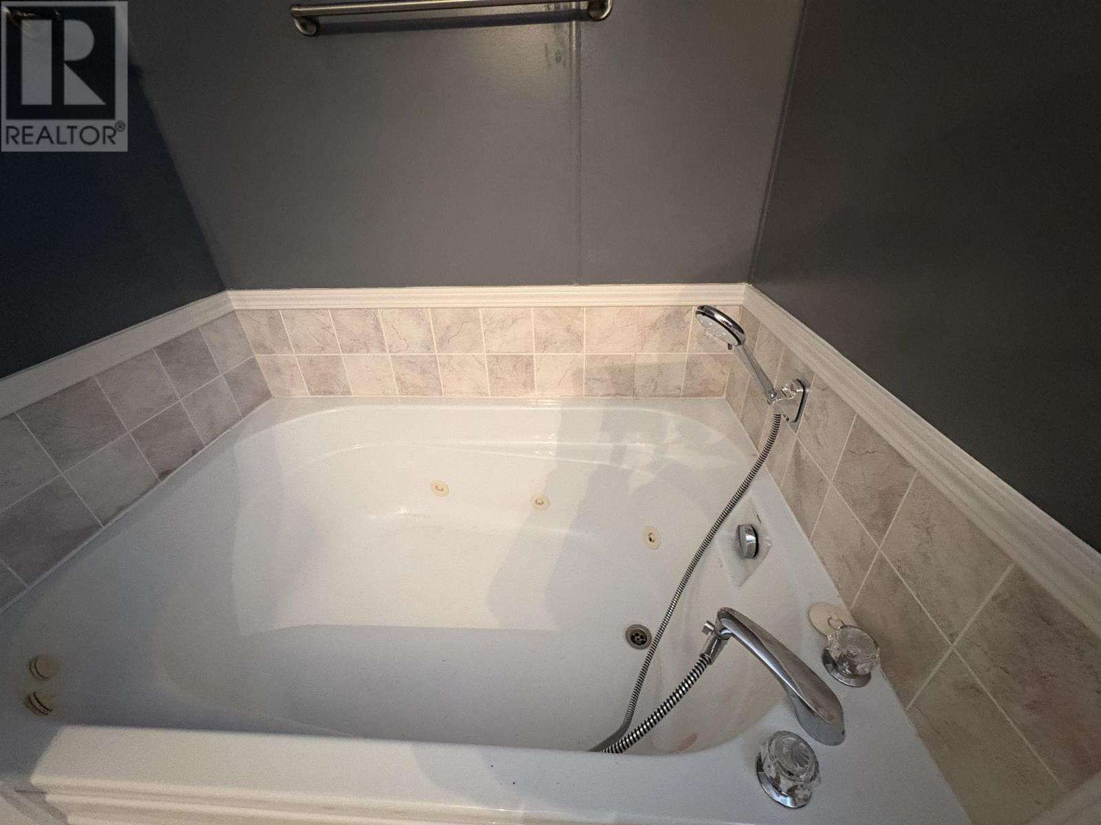 Property 23 of 23 of 1025 Park Lane