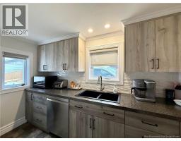 90 35e Avenue, Edmundston, NB E3V2V3 Photo 8