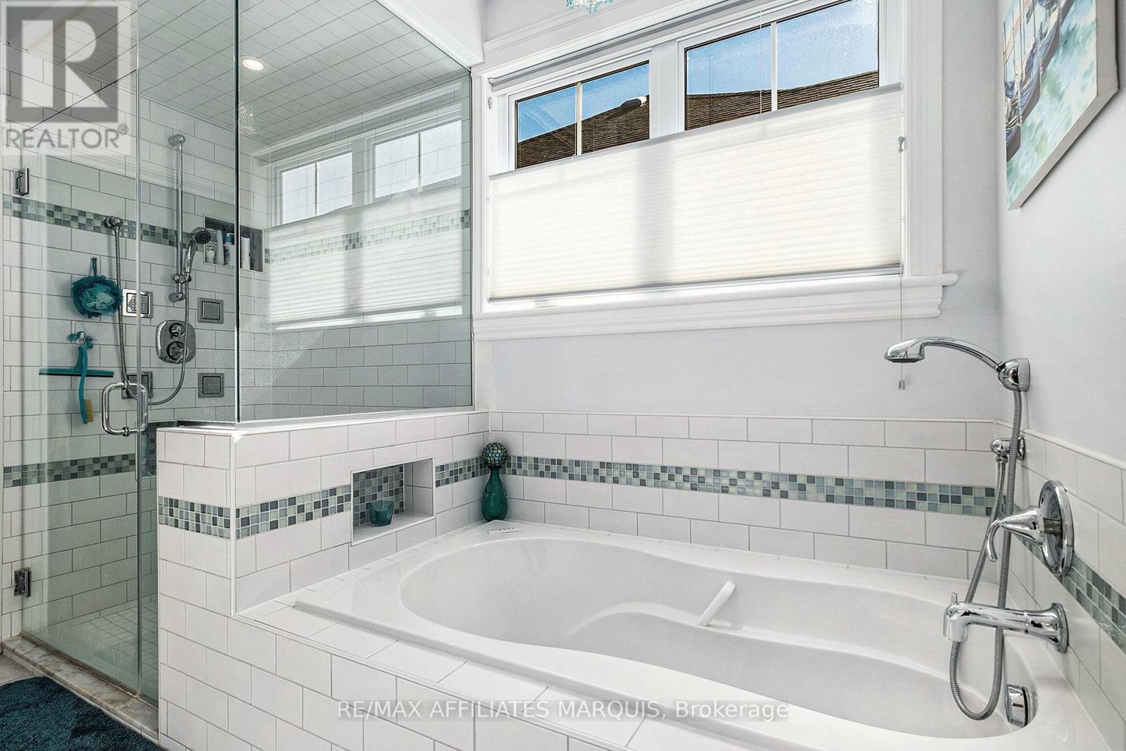 248 LERA STREET - 25