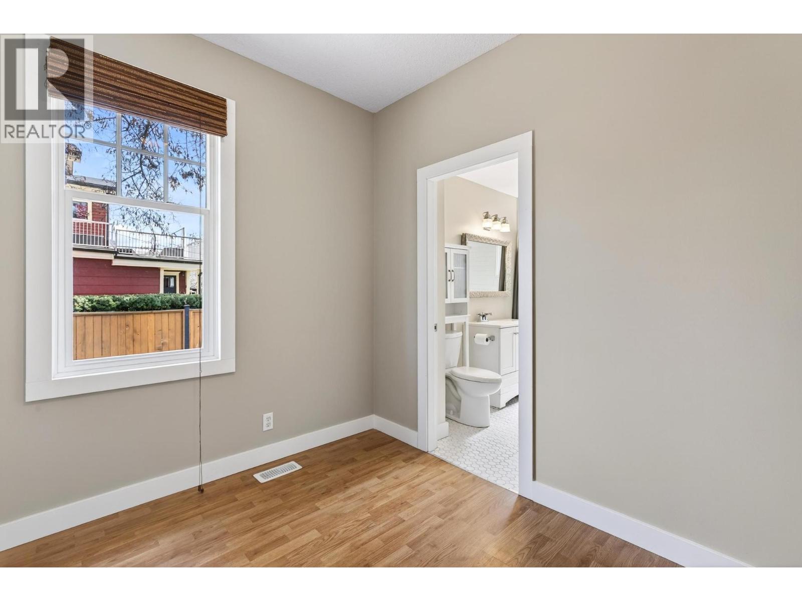  815 Lawrence Avenue, Kelowna