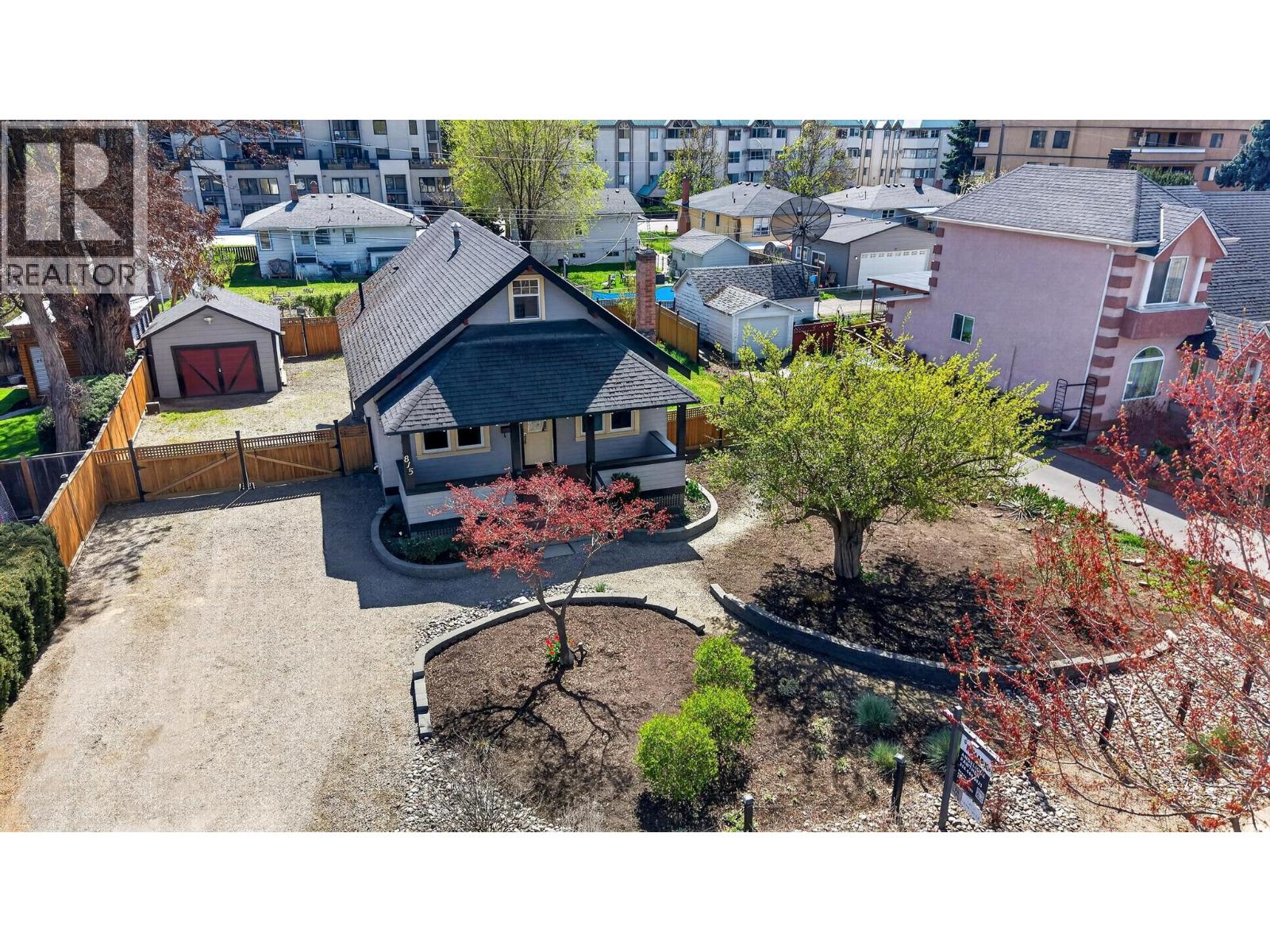  815 Lawrence Avenue, Kelowna