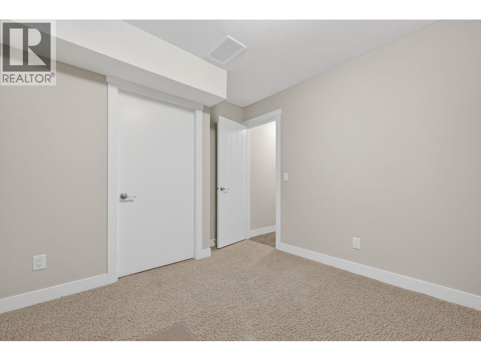 52 3626 Mission Springs Drive, Kelowna