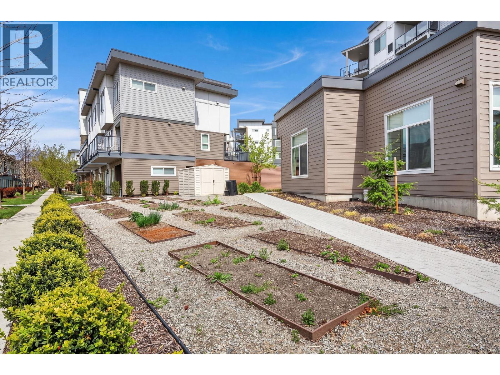 52 3626 Mission Springs Drive, Kelowna