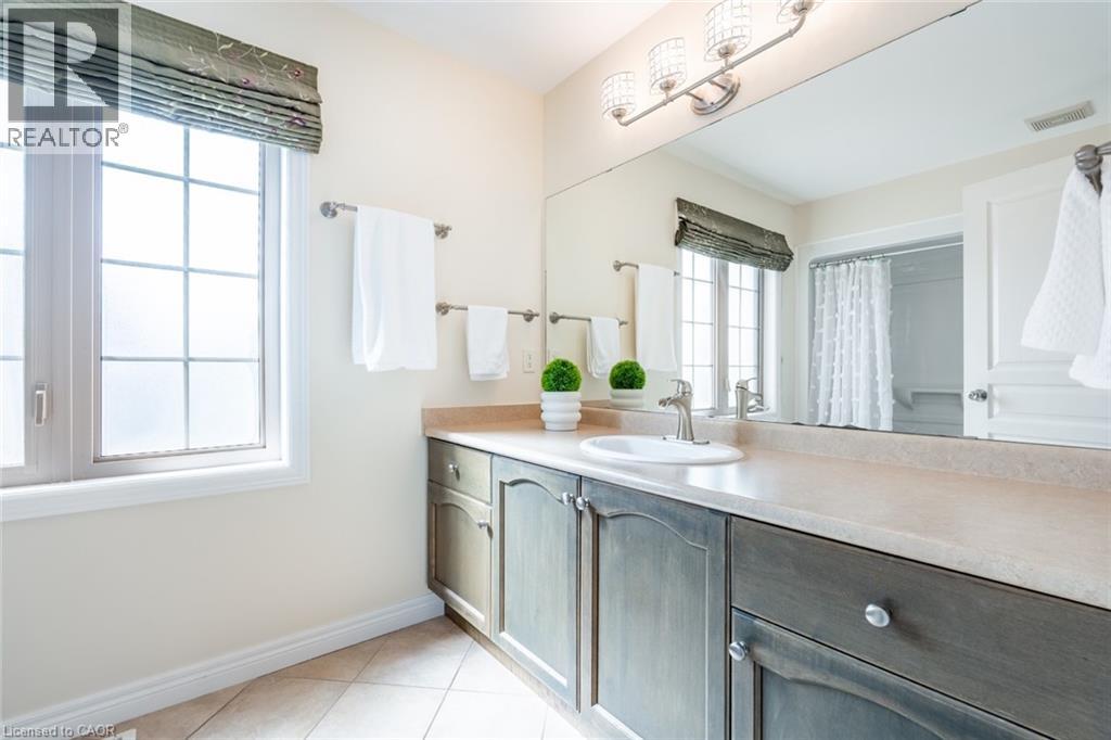2338 NORLAND Drive, Burlington, Ontario, L7L7E6 — Photo 29