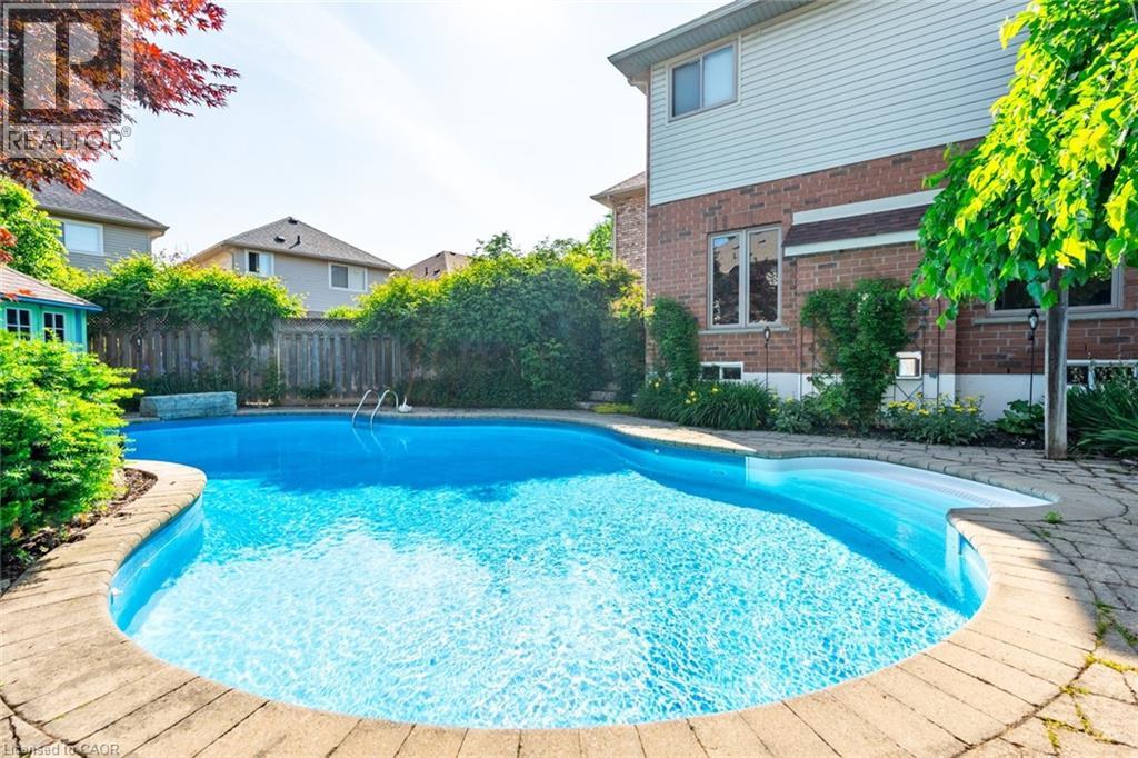 2338 NORLAND Drive, Burlington, Ontario, L7L7E6 — Photo 39