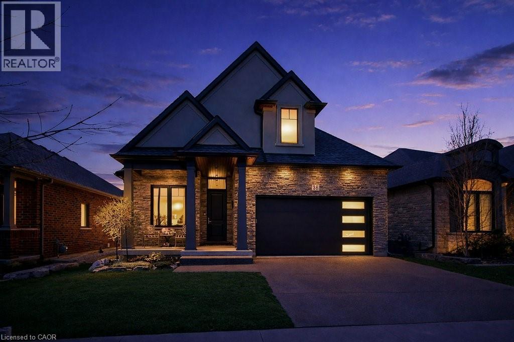 38 SWAN AVENUE - 5