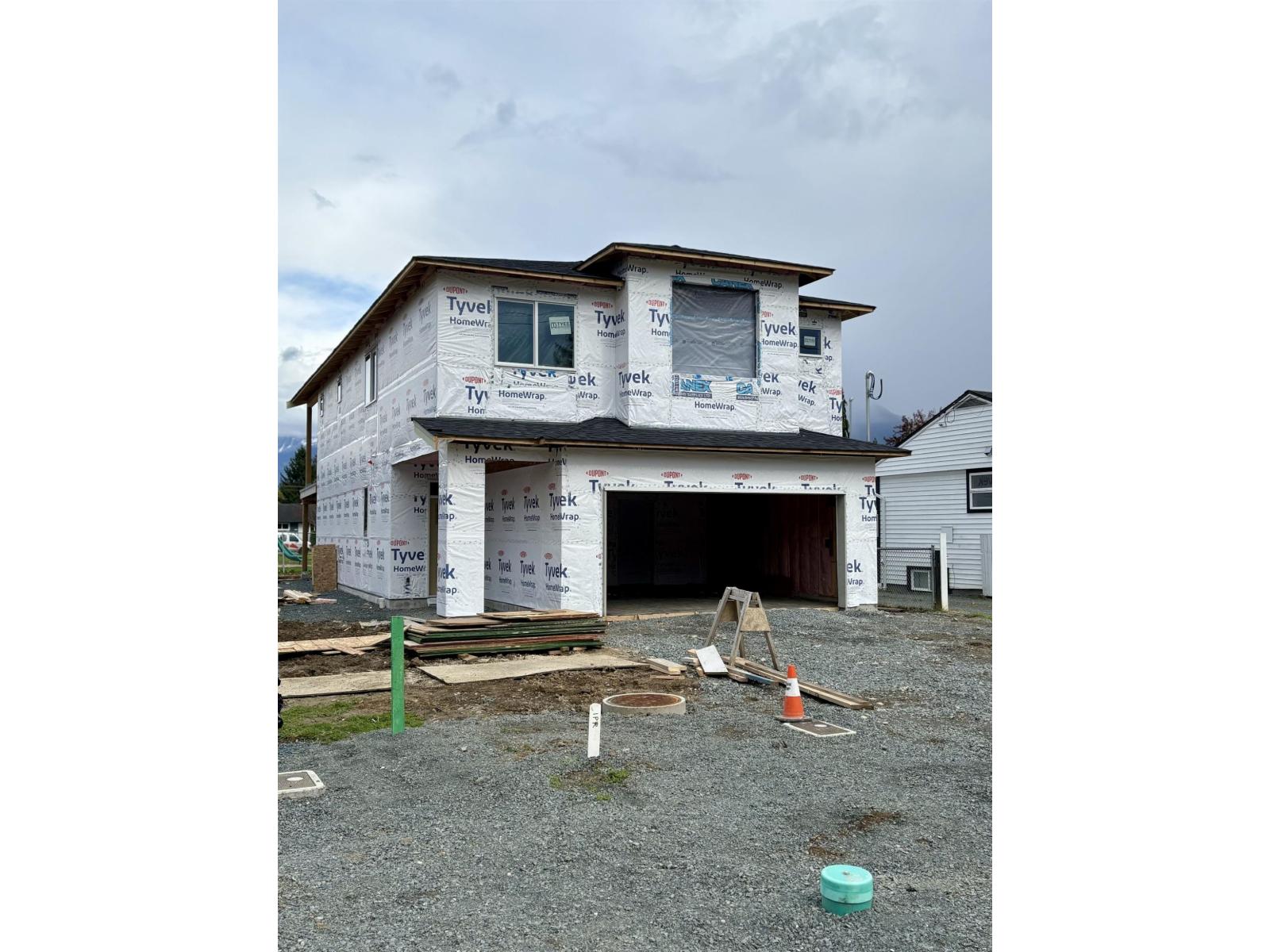 9650 MENZIES STREET, Chilliwack Proper East