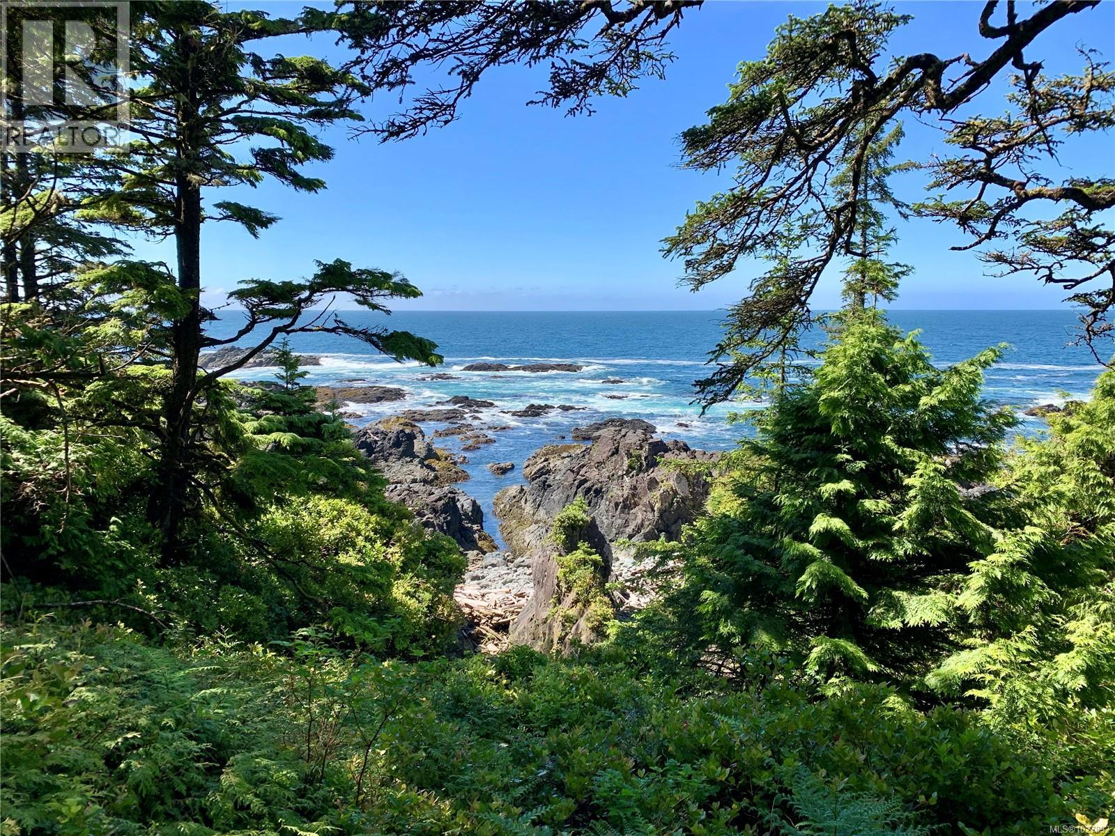 402 596 Marine Dr, Ucluelet