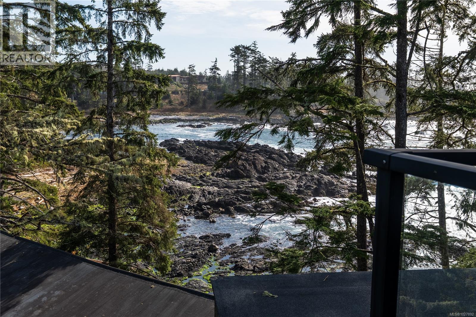 402 596 Marine Dr, Ucluelet