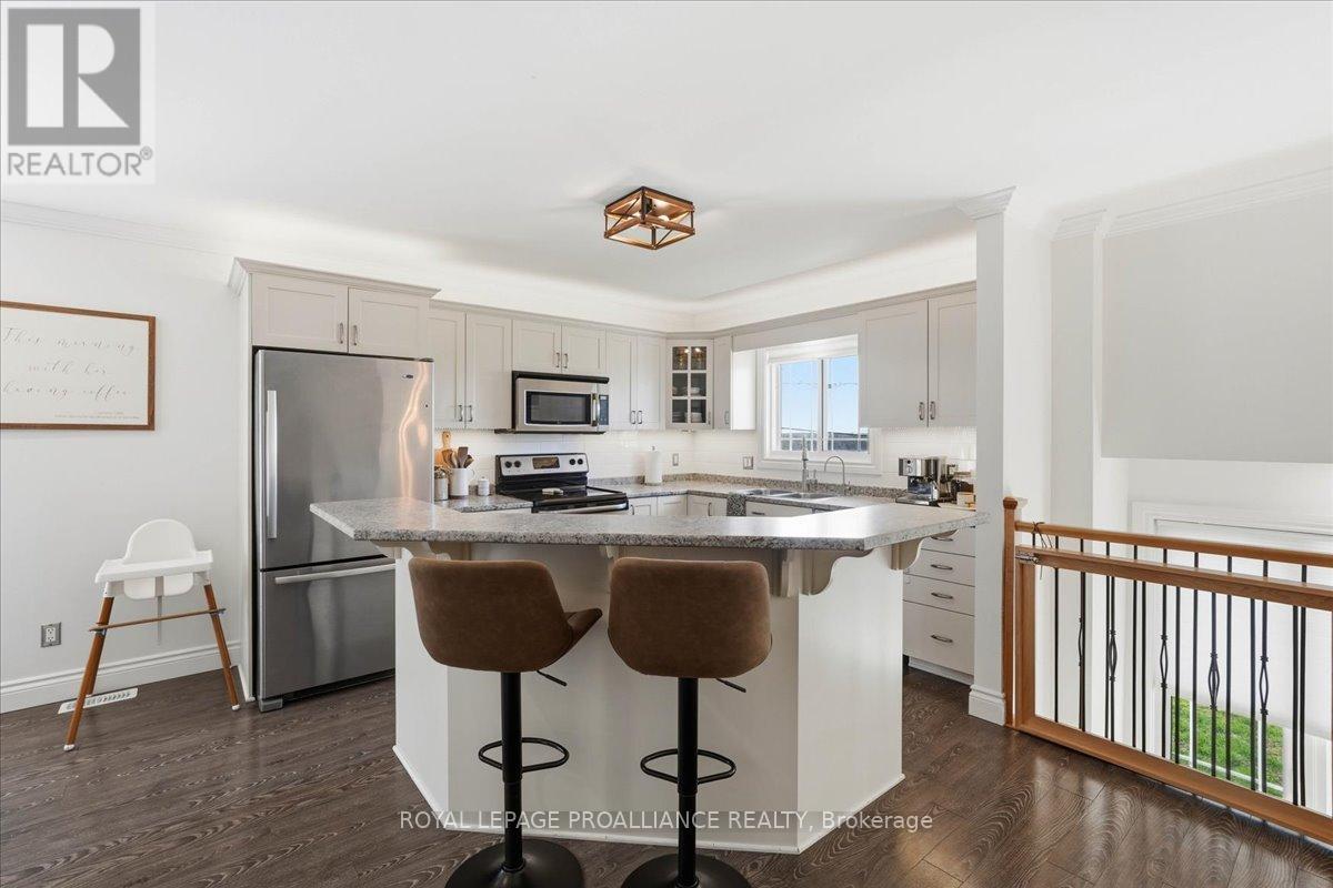 735 SHANNON ROAD — photo 13