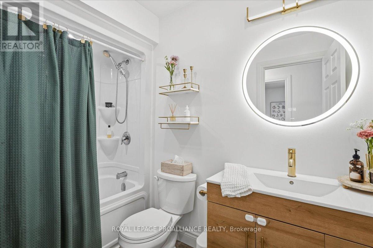 735 SHANNON ROAD — photo 25