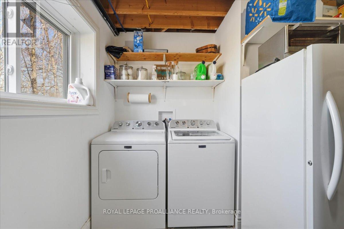 735 SHANNON ROAD — photo 31