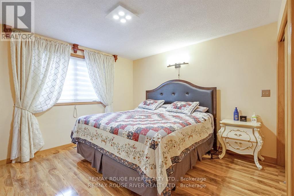340 - 5428 YOUNG STREET — photo 10
