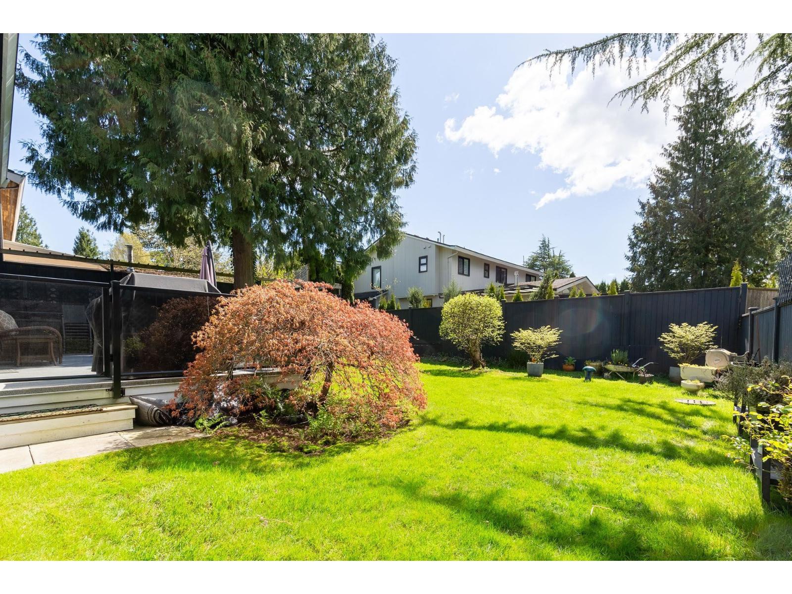 11454 LYON ROAD — photo 36