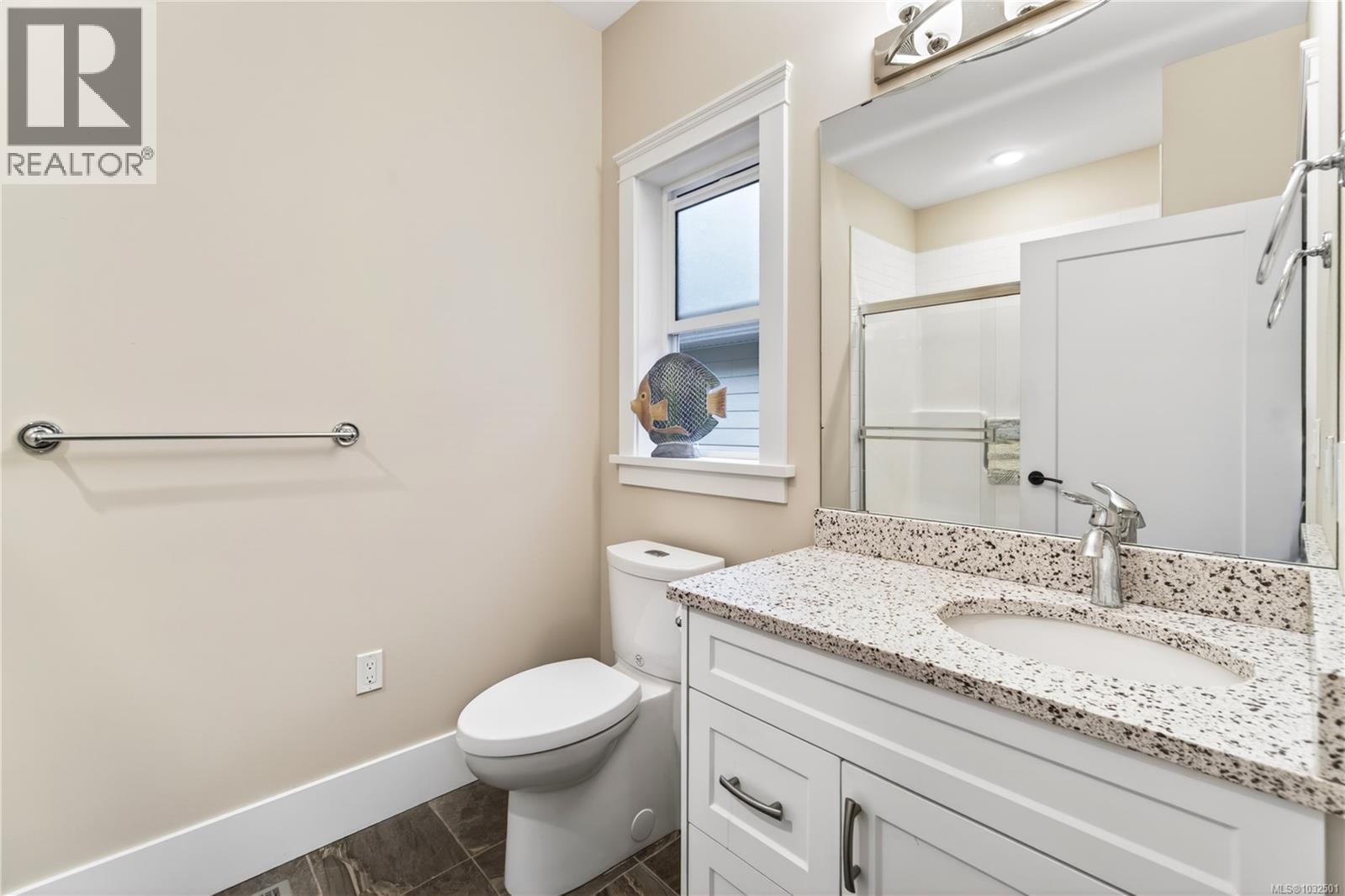 147 Village Way - 24