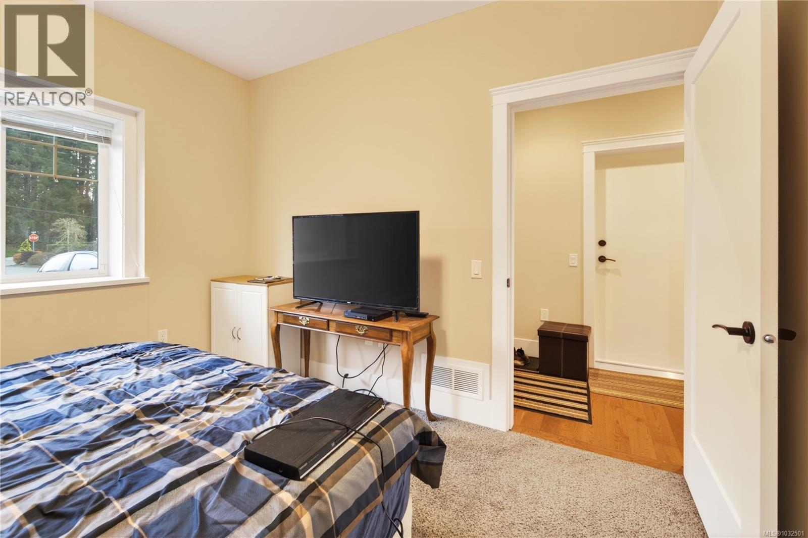 147 Village Way - 28