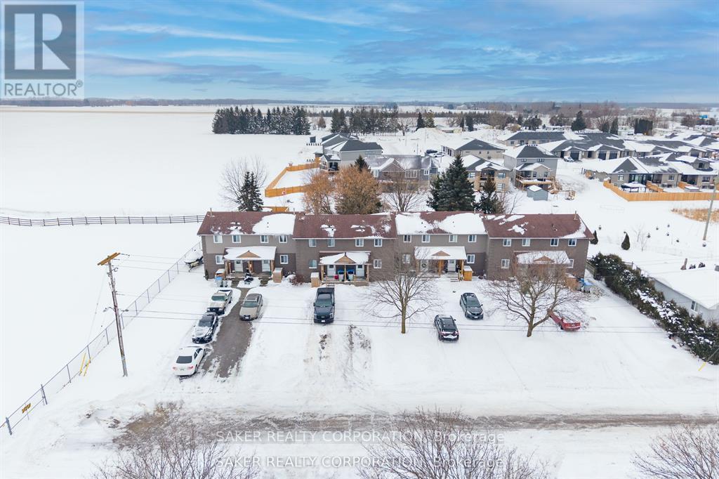 141 SIMCOE STREET - 4