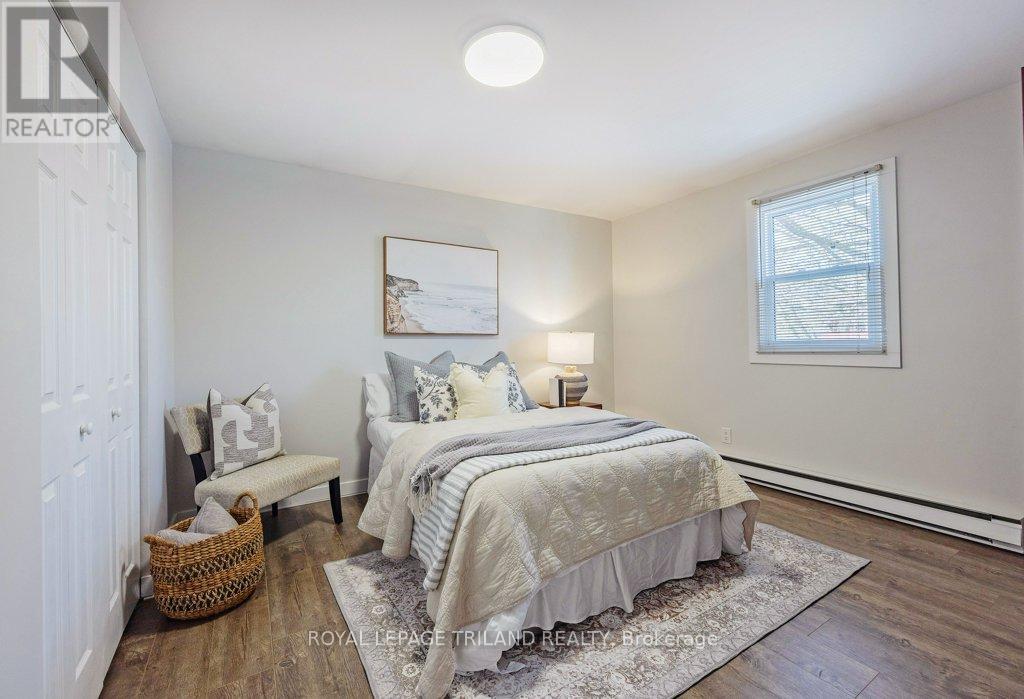 1366 LANGMUIR AVENUE Property Photo