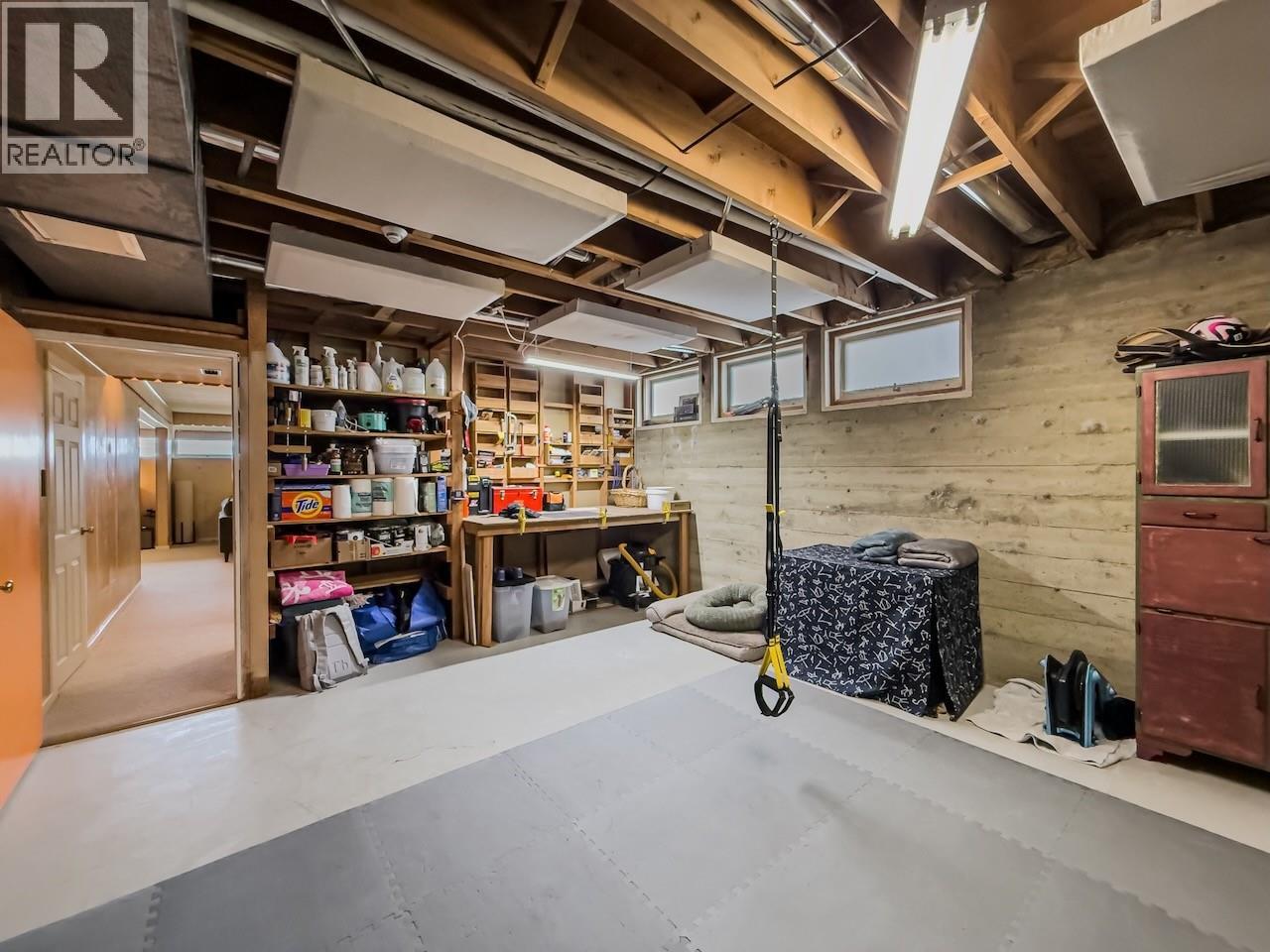 1015 Fraser Street - 27