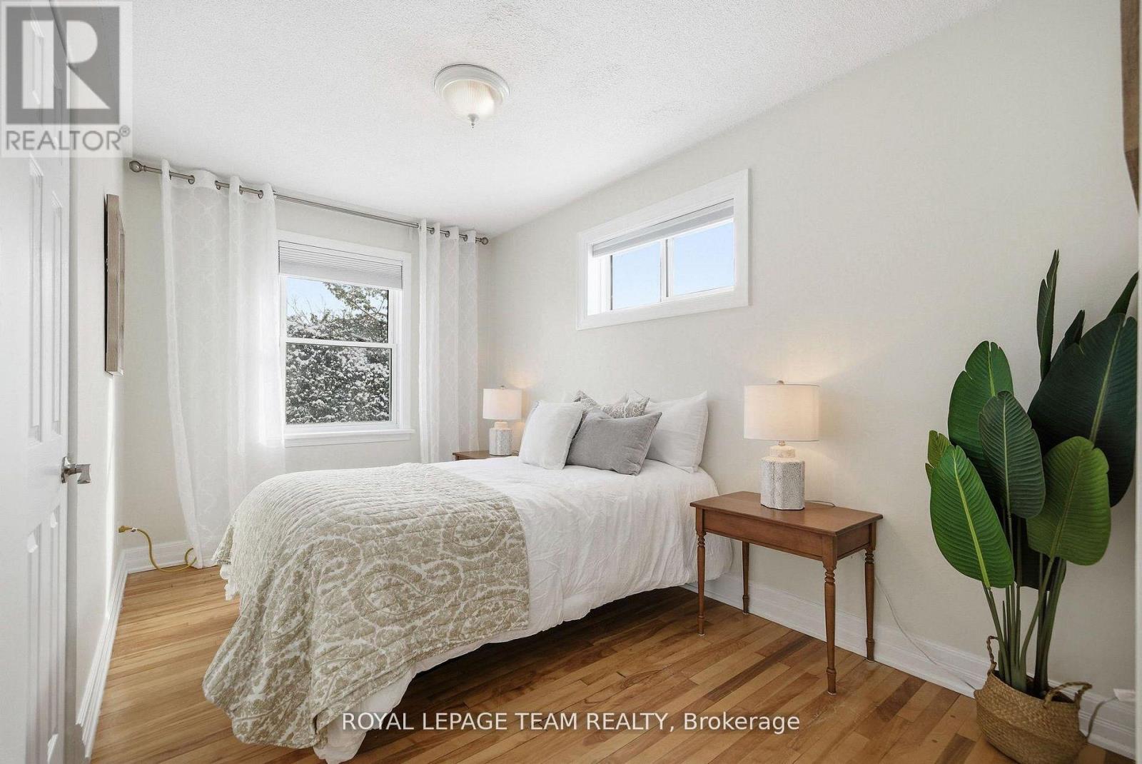 3246 ELIZABETH STREET — photo 20