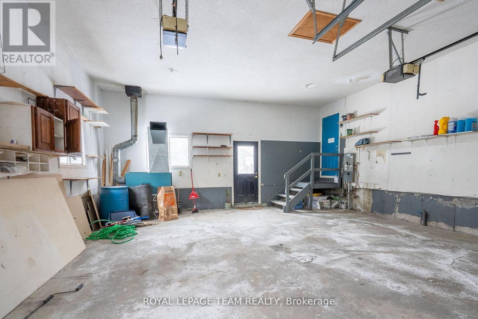 3246 ELIZABETH STREET — photo 36