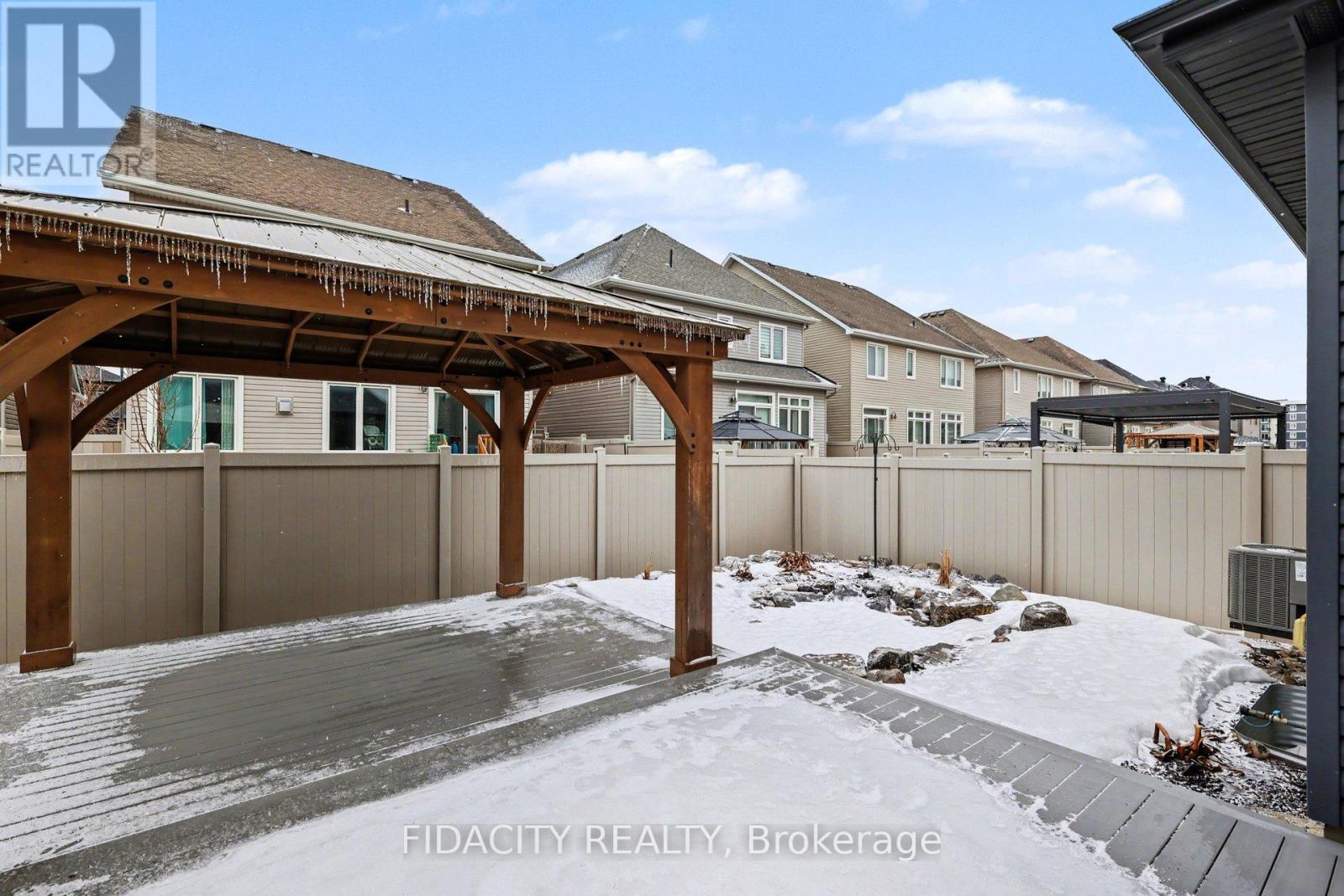 565 BOBOLINK RIDGE — photo 27