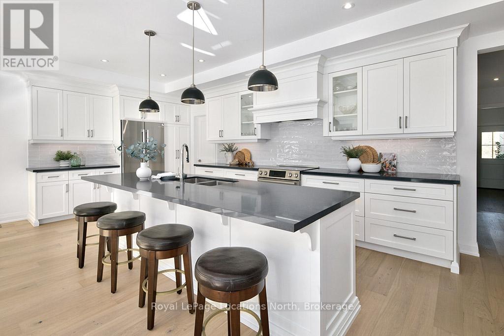 4 - 134 LANDRY LANE — photo 3