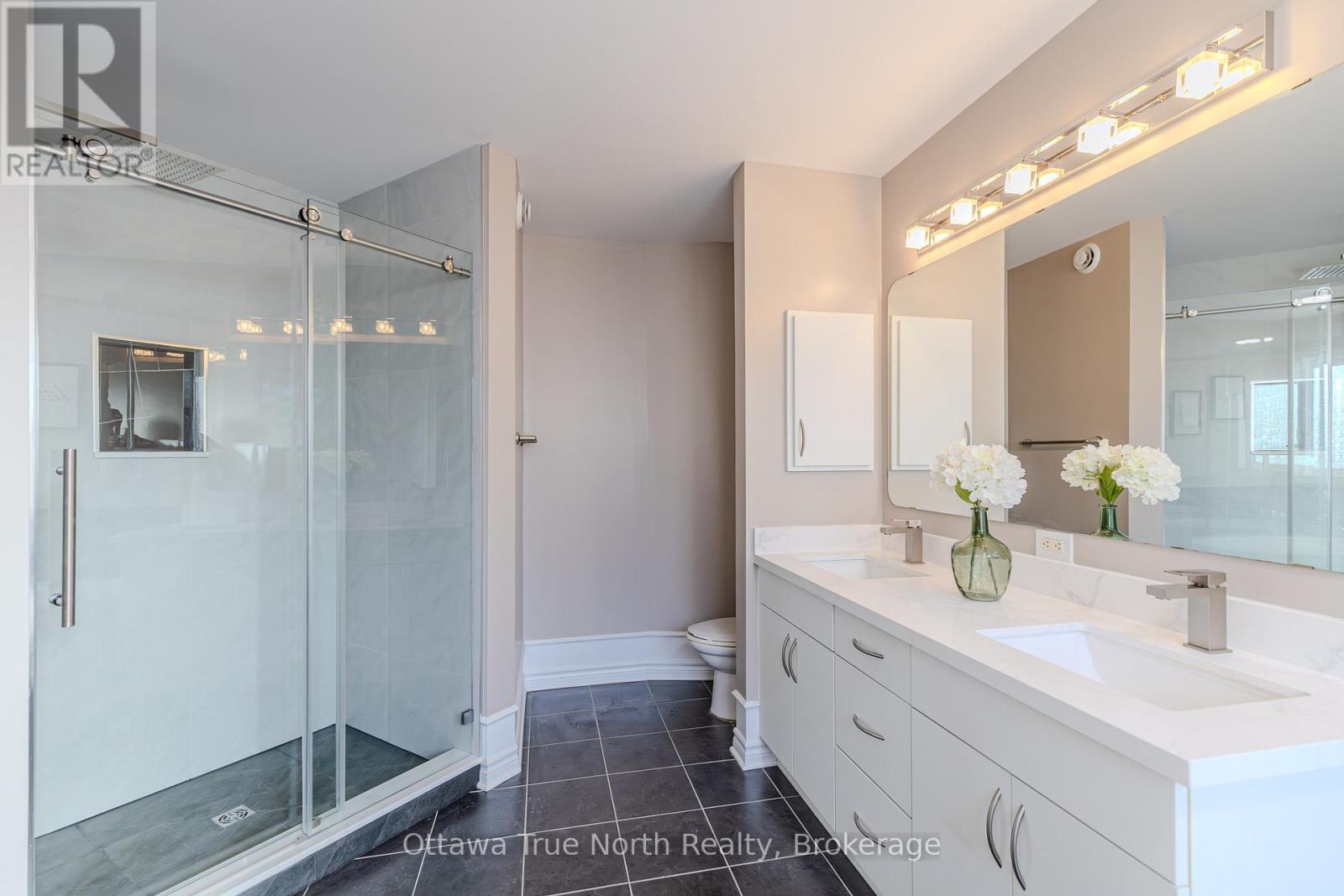 619 MIRO WAY - 33
