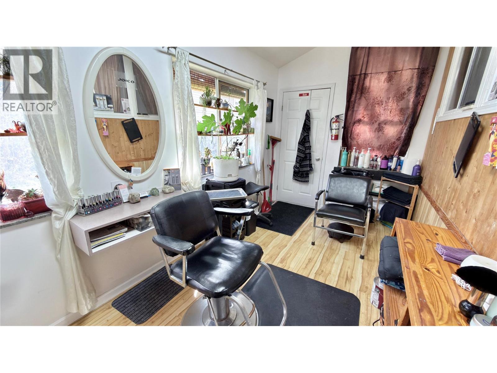 670 Central Avenue - 18