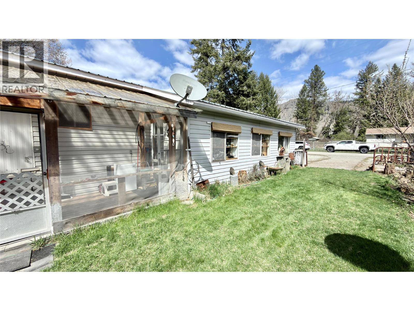 670 Central Avenue - 5