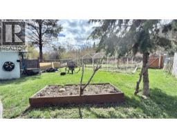 670 Central Avenue, Midway, BC V0H1M0 Photo 10