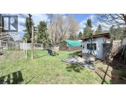 670 Central Avenue, Midway, BC V0H1M0 Photo 12