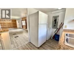 670 Central Avenue, Midway, BC V0H1M0 Photo 27