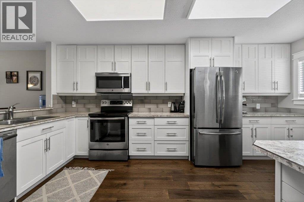 3 1261 Trans Canada Highway, Sorrento