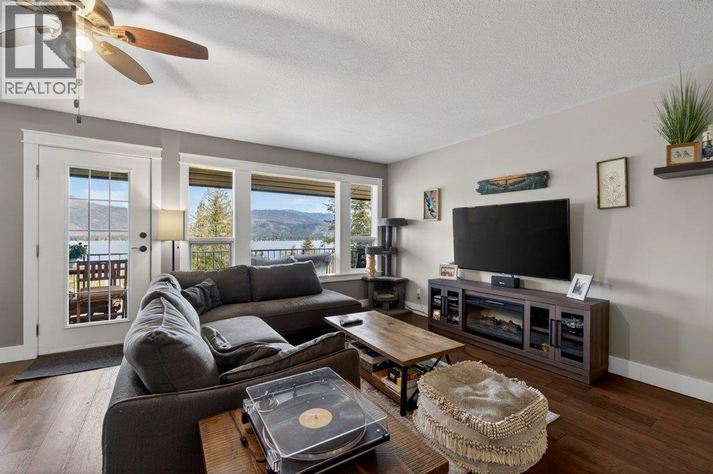 3 1261 Trans Canada Highway, Sorrento