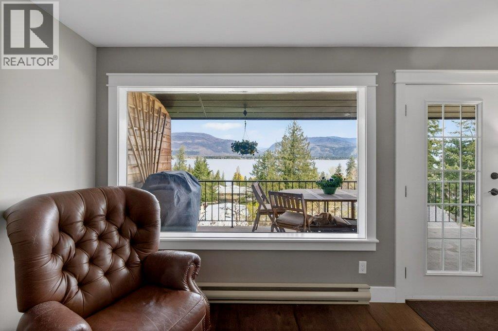 3 1261 Trans Canada Highway, Sorrento