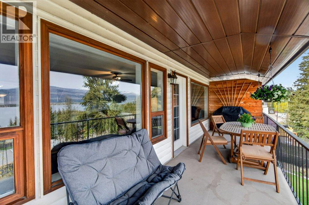 3 1261 Trans Canada Highway, Sorrento